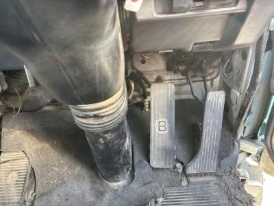 Isuzu FORWARD  с аукциона в Японии