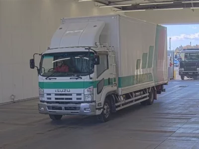 Isuzu FORWARD