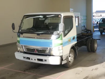 Mitsubishi CANTER  с аукциона в Японии