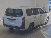 Toyota PROBOX лот № 20154 оценка RA  с аукциона в Японии 1