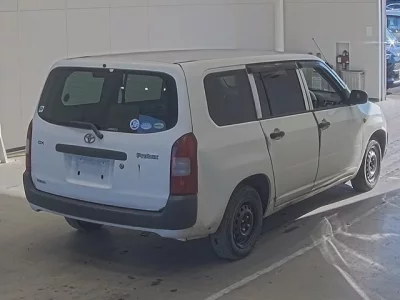 Toyota PROBOX  с аукциона в Японии