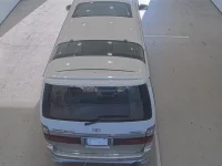 Toyota HIACE лот № 20164 оценка 3.5  с аукциона в Японии 2