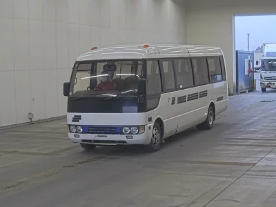 Mitsubishi BUS