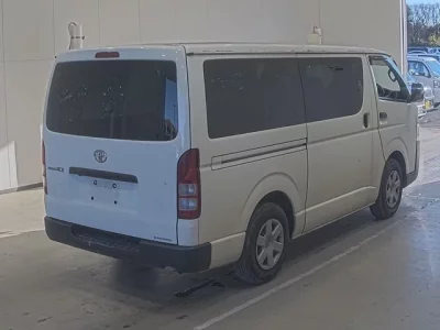 Toyota REGIUS ACE VAN
