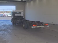 Nissan QUON лот № 255 оценка 3.5  с аукциона в Японии 1