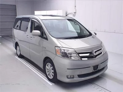 Toyota ALPHARD  с аукциона в Японии