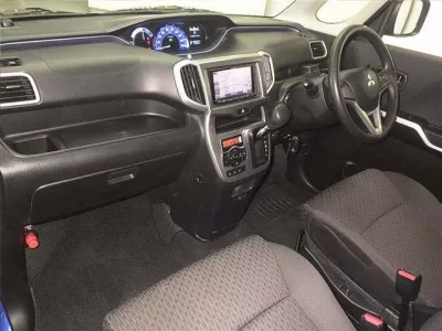 Mitsubishi DELICA D2