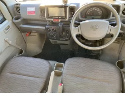Nissan CLIPPER VAN