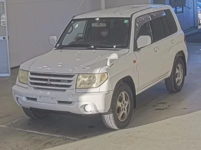 Mitsubishi PAJERO IO