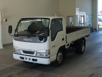 Isuzu ELF  с аукциона в Японии