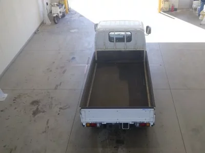 Isuzu ELF  с аукциона в Японии