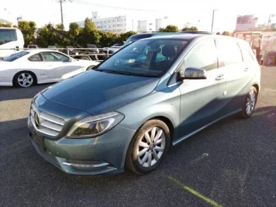 Mercedes-Benz B CLASS