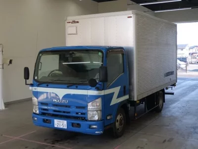 Isuzu ELF
