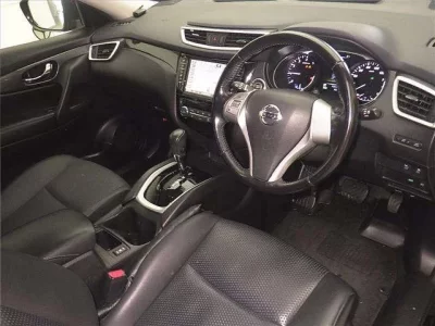 Nissan X-TRAIL  с аукциона в Японии