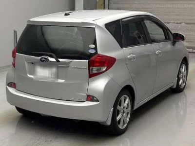 Subaru TREZIA