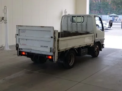 Mitsubishi CANTER  с аукциона в Японии