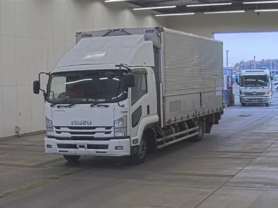 Isuzu FORWARD