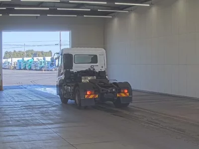 Nissan QUON  с аукциона в Японии