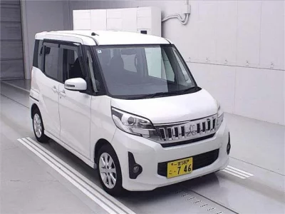Mitsubishi EK SPACE