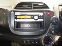 Honda FIT лот № 3028 оценка 3  с аукциона в Японии 3