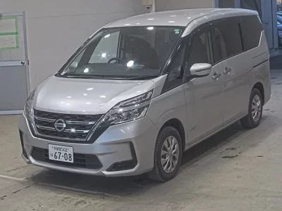 Nissan SERENA  с аукциона в Японии