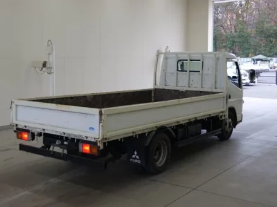 Mitsubishi CANTER  с аукциона в Японии