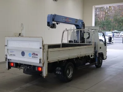 Isuzu ELF  с аукциона в Японии