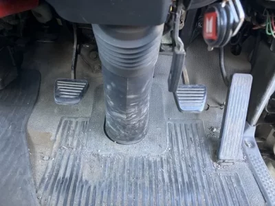 Isuzu ELF  с аукциона в Японии