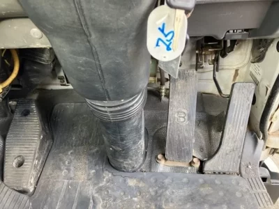 Isuzu FORWARD  с аукциона в Японии