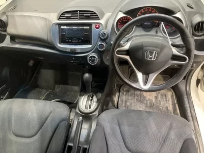 Honda FIT  с аукциона в Японии