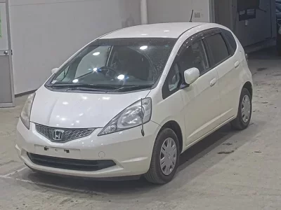 Honda FIT  с аукциона в Японии