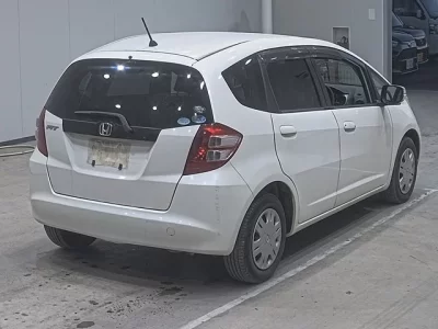 Honda FIT  с аукциона в Японии