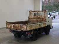 Isuzu ELF лот № 1217 оценка R  с аукциона в Японии 1