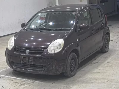 Toyota PASSO  с аукциона в Японии
