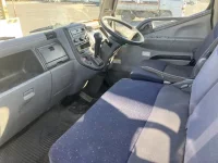 Mitsubishi CANTER лот № 1221 оценка 3  с аукциона в Японии 4