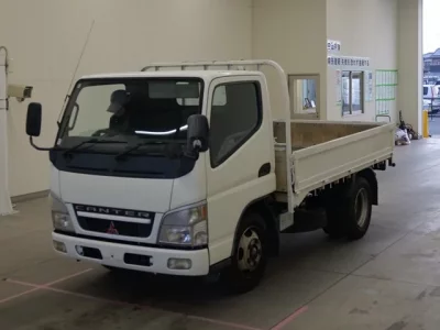 Mitsubishi CANTER  с аукциона в Японии
