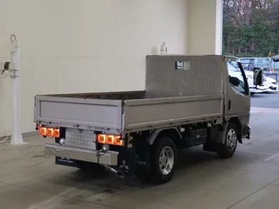 Mitsubishi CANTER  с аукциона в Японии