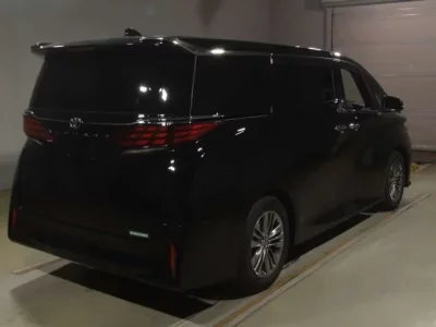 Toyota ALPHARD  с аукциона в Японии