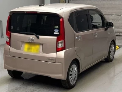 Daihatsu MOVE  с аукциона в Японии