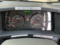 Isuzu FORWARD лот № 3196 оценка 3  с аукциона в Японии 5