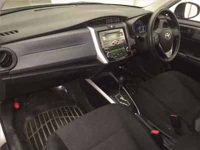 Toyota COROLLA FIELDER  с аукциона в Японии