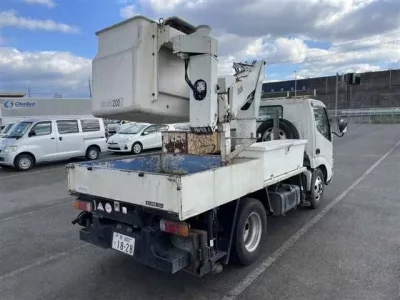 Hino DUTRO  с аукциона в Японии