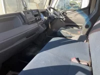 Mitsubishi CANTER лот № 1242 оценка 3.5  с аукциона в Японии 4