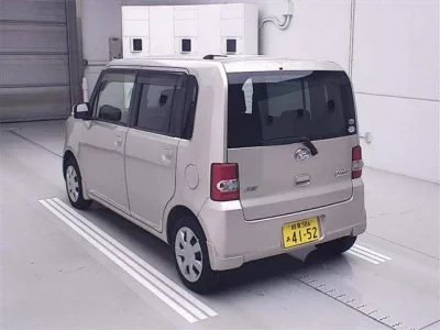 Daihatsu MOVE CONTE