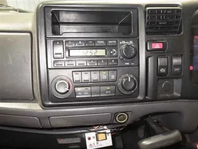 Mazda TITAN  с аукциона в Японии