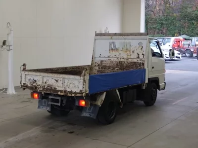 Isuzu ELF  с аукциона в Японии