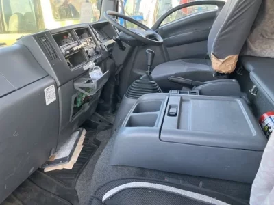 Isuzu FORWARD  с аукциона в Японии