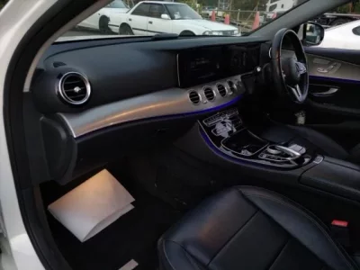 Mercedes-Benz E CLASS WAGON