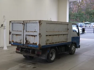Isuzu ELF  с аукциона в Японии