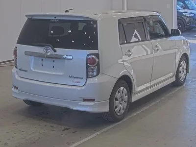 Toyota COROLLA RUMION